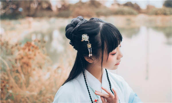 华容试管助孕生子多少钱？了解真实费用让你更安心